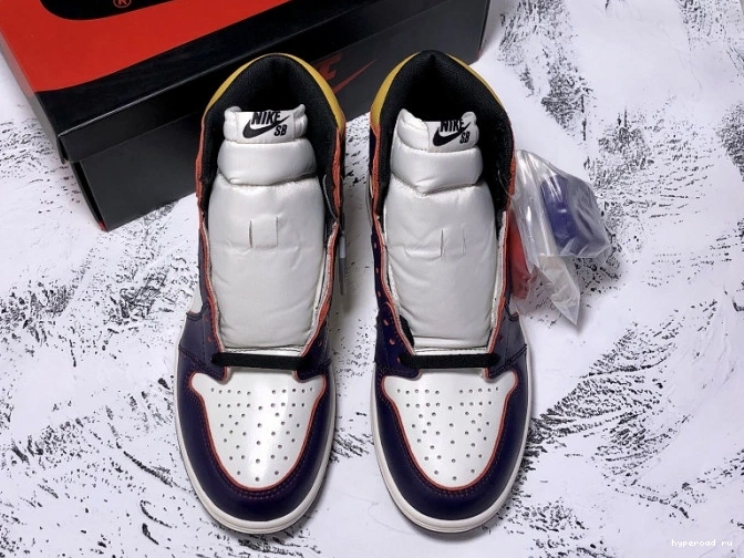 Off-Louis OW AQ0818-158 1 Jordan x Air AJ1 0824